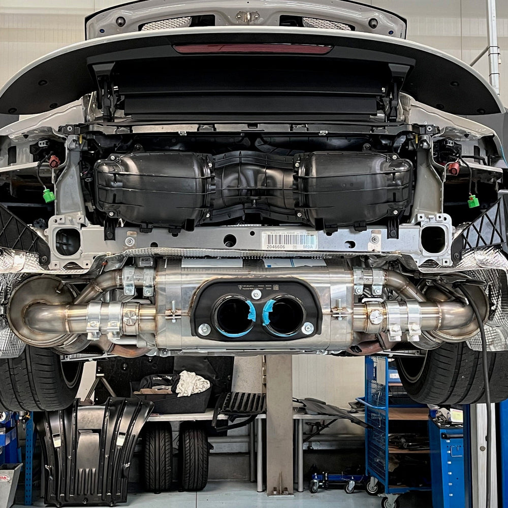 
                  
                    9FF flap exhaust system suitable for Porsche 992 Turbo/S
                  
                